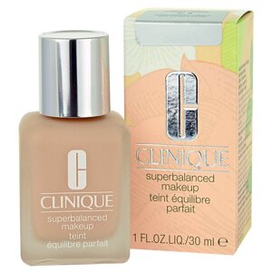 Clinique Superbalanced™ Makeup selymesen finom alapozó árnyalat 11 Sunny 30 ml