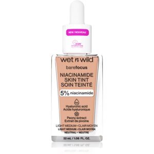 Wet n Wild Bare Focus Niacinamide Skin Tint könnyű hidratáló alapozó árnyalat Light Medium Sand 32 ml